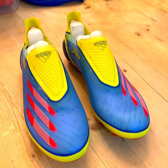 NWOT Adidas x Marvel X-Men Soccer Cleats - Picture 1 of 7